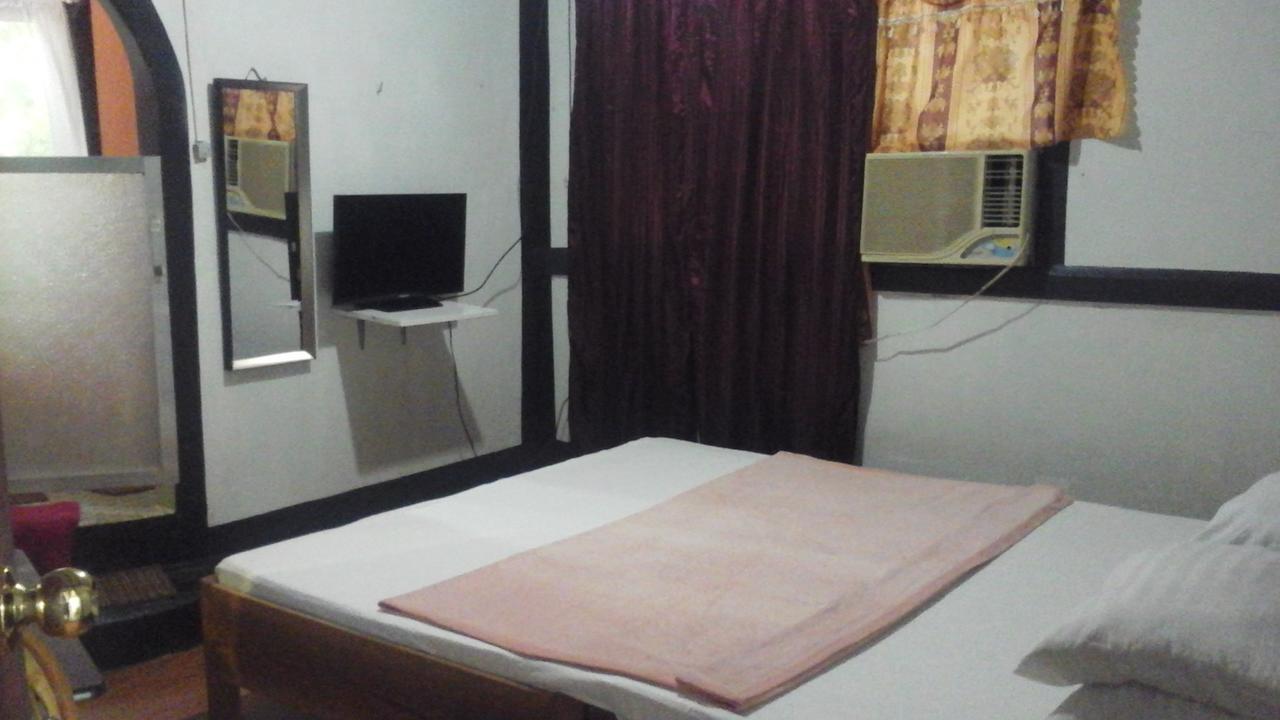 Larmar Bed And Breakfast Puerto Princesa Exteriör bild